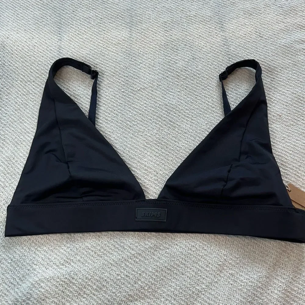 SKIMS Plunge Swim Bikini Top Size XL NWT Onyx Black Adjustable Straps